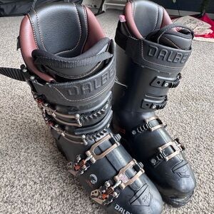 Dalbello Ski Boots 28.5